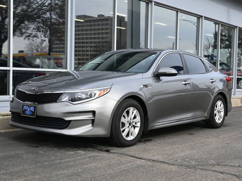 Used 2016 Kia Optima LX image 1