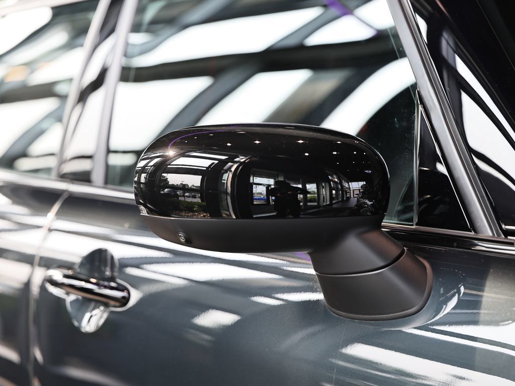 New 2026 MINI Cooper S FWD image 3
