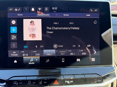 New 2026 Jeep Compass Limited image 15