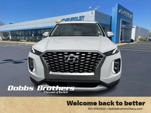 Used 2021 Hyundai Palisade SEL w/ Premium Package FWD image 2