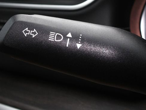 New 2025 Jeep Grand Cherokee L Limited image 21