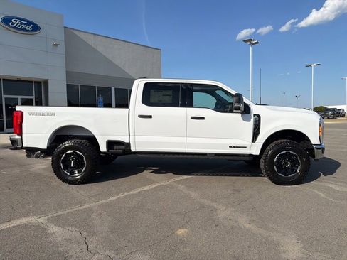 New 2026 Ford F250 XLT w/ Tremor Off-Road Package AWD/4WD image 2