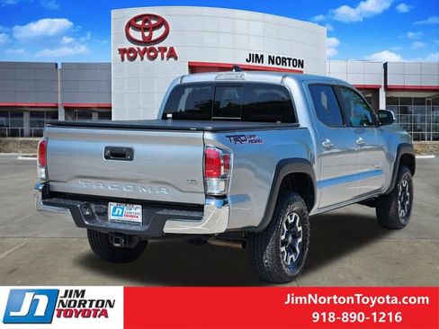 Used 2023 Toyota Tacoma TRD Off-Road RWD image 6