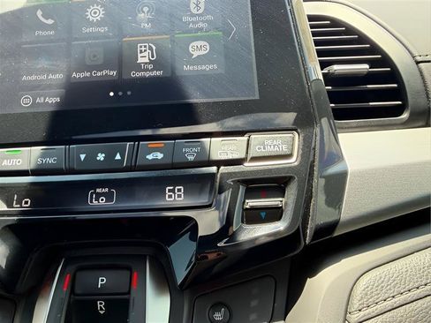 Used 2023 Honda Odyssey Sport image 57