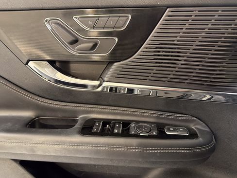 Used 2022 Lincoln Corsair FWD image 9