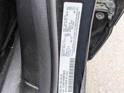 Used 2025 RAM 1500 Laramie image 40