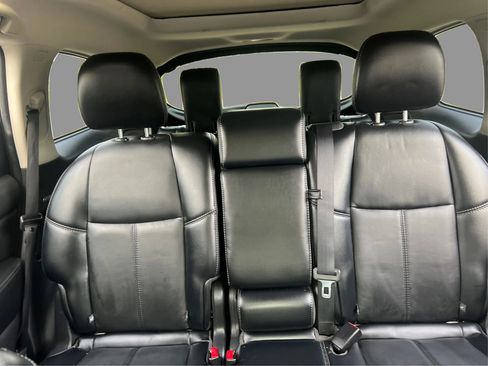 Used 2017 Nissan Pathfinder SL w/ SL Premium Package AWD/4WD image 17