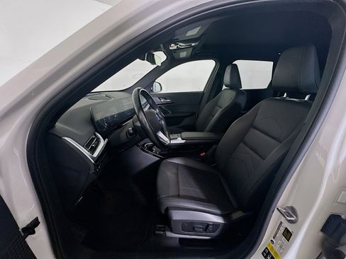 Used 2023 BMW X1 xDrive28i image 13