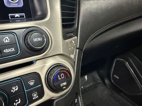 Used 2017 GMC Yukon Denali AWD/4WD image 24