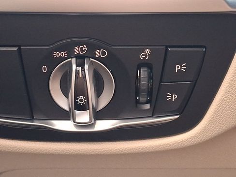 Used 2022 BMW X3 xDrive30i w/ Convenience Package AWD/4WD image 25