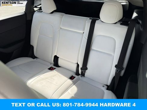Used 2023 Tesla Model Y Long Range image 32