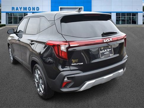 Certified 2026 Kia Seltos LX image 5