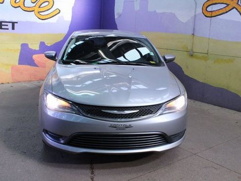 Used 2016 Chrysler 200 LX image 3
