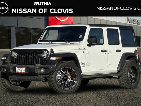 Used 2018 Jeep Wrangler Unlimited Sport image 1