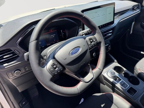 New 2026 Ford Escape ST-Line w/ Tech Pack #1 FWD image 8