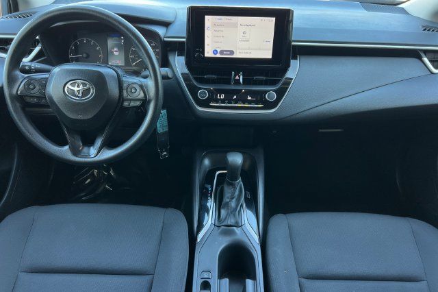 Used 2025 Toyota Corolla LE FWD image 14