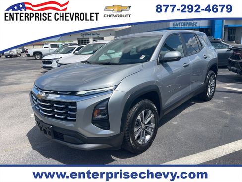 Used 2025 Chevrolet Equinox LT AWD/4WD image 1