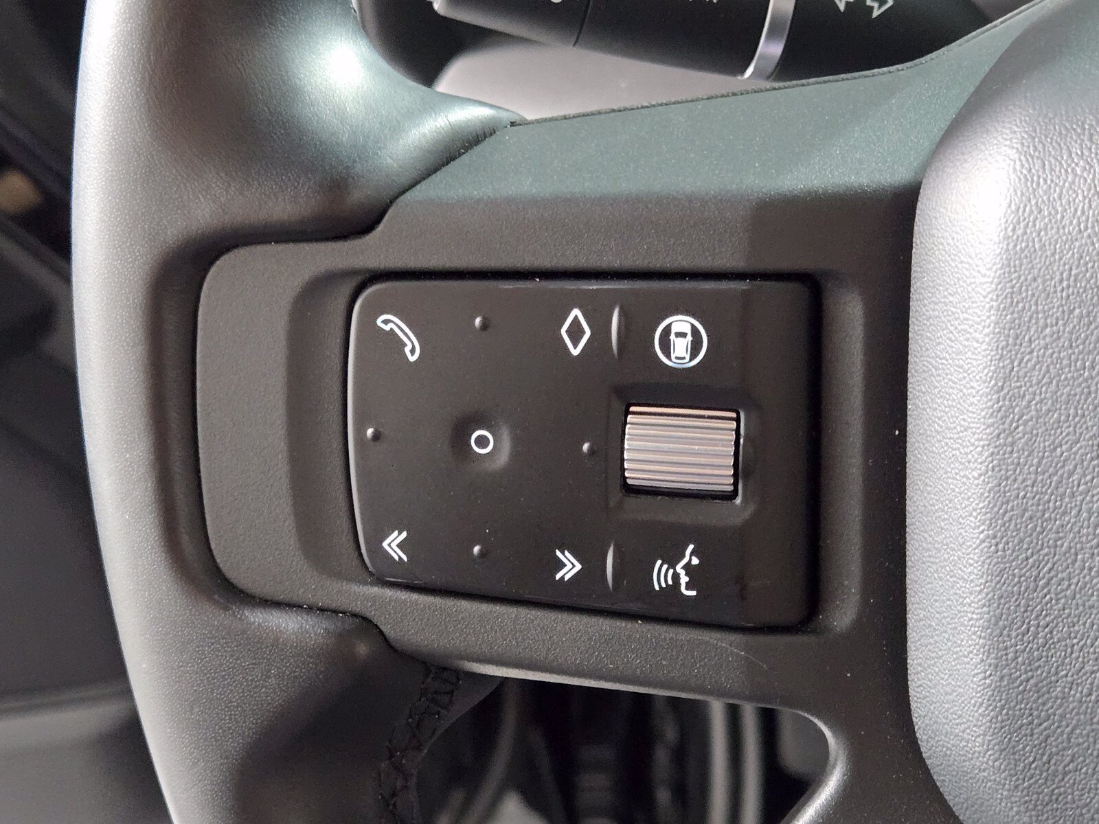 Used 2026 Land Rover Defender 130 S AWD/4WD image 26