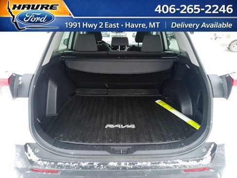 Used 2019 Toyota RAV4 XLE w/ All Weather Liner Package AWD/4WD image 16