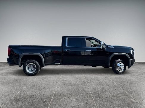 Certified 2024 GMC Sierra 3500 Denali w/ Denali Reserve Package AWD/4WD image 5