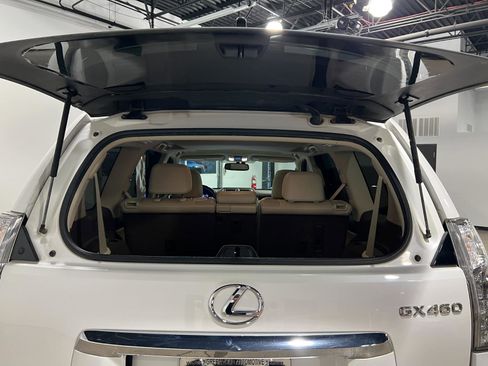 Used 2018 Lexus GX 460 Premium image 35