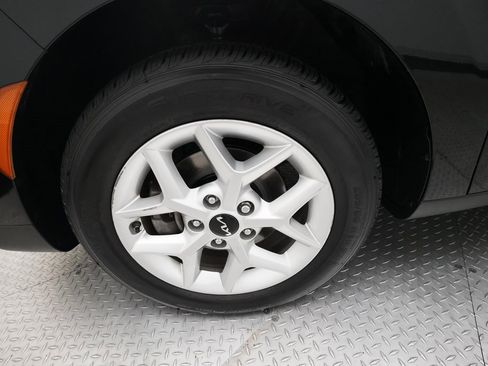 Certified 2023 Kia Soul LX w/ LX Technology Package image 26