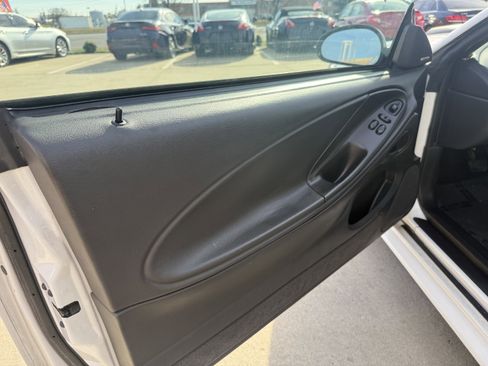 Used 2002 Ford Mustang GT image 15