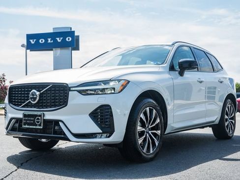 Certified 2024 Volvo XC60 B5 Plus w/ Climate Package AWD/4WD image 3