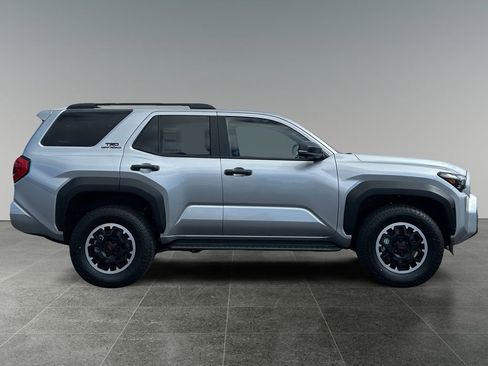 New 2026 Toyota 4Runner TRD Off-Road Premium AWD/4WD image 8