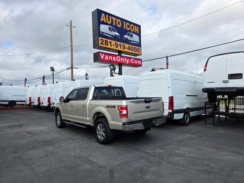 Used 2018 Ford F150 XLT w/ Equipment Group 302A Luxury image 2