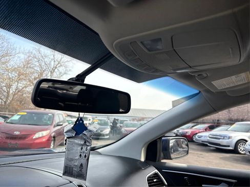 Used 2016 Ford Edge SEL image 18