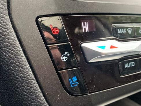 Used 2020 Ford Explorer Limited w/ Class III Trailer Tow Package image 23