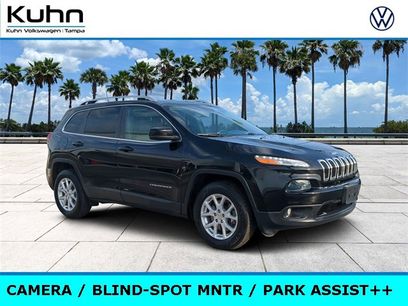 Used 2018 Jeep Cherokee Latitude Plus w/ Comfort/Convenience Group