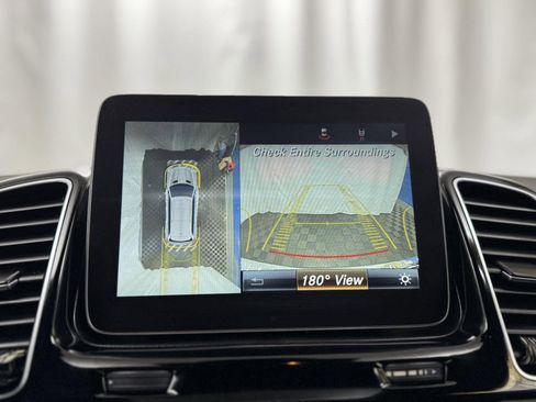 Used 2018 Mercedes-Benz GLS 550 4MATIC w/ Driver Assistance Package image 17