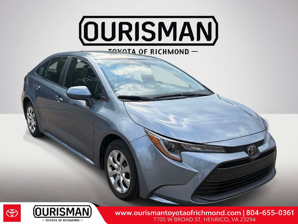 Used 2025 Toyota Corolla LE FWD image 1