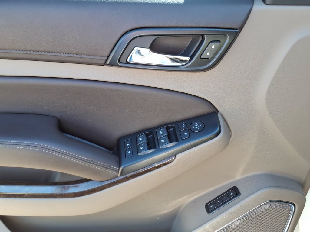 Used 2019 Chevrolet Tahoe LT RWD image 17