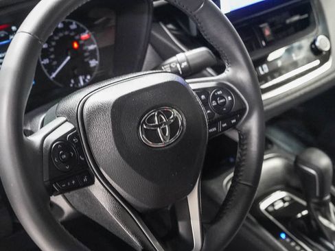 Used 2024 Toyota Corolla SE w/ SE Package FWD image 21