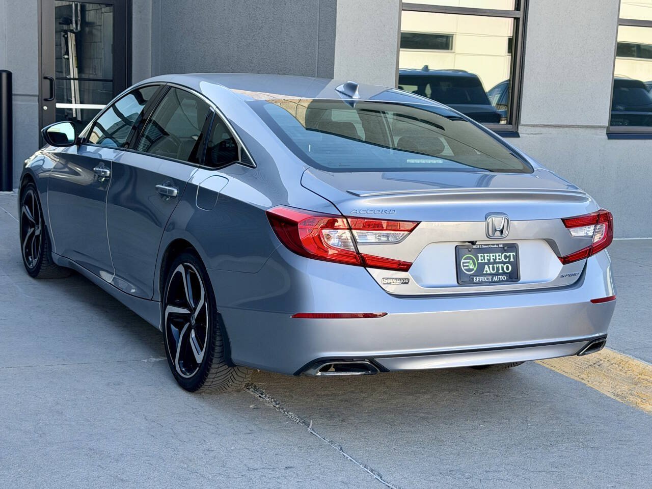 Used 2020 Honda Accord Sport image 9