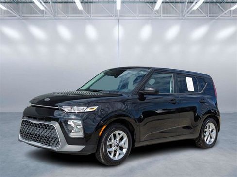 Used 2021 Kia Soul S image 1