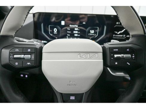 New 2025 Kia K4 GT-Line image 19