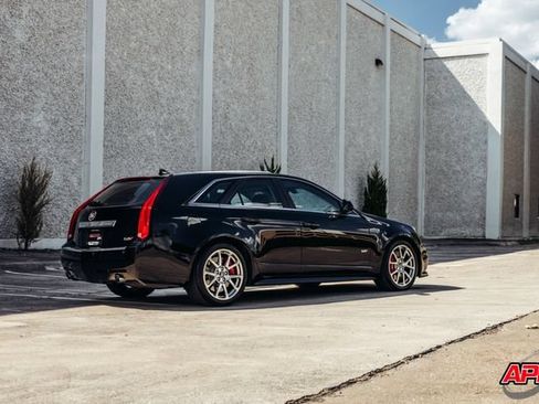 Used 2014 Cadillac CTS V RWD image 38