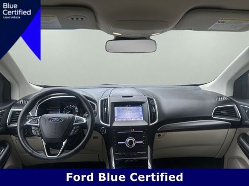Certified 2019 Ford Edge Titanium w/ Cold Weather Package AWD/4WD image 11