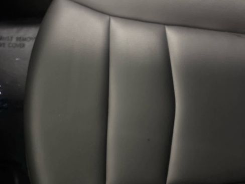 Used 2024 Cadillac XT6 Luxury image 47