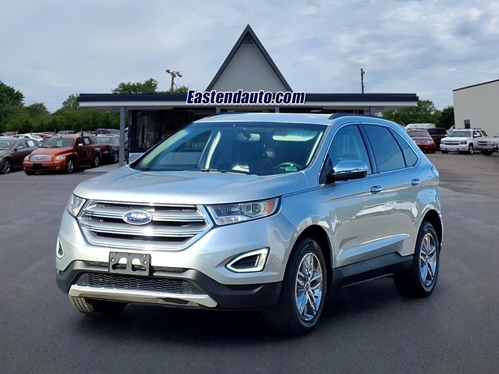 Used 2018 Ford Edge SEL w/ Equipment Group 201A AWD/4WD image 1