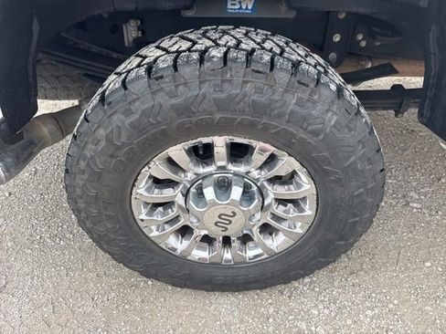 Used 2021 Ford F350 King Ranch w/ King Ranch Ultimate Package AWD/4WD image 31