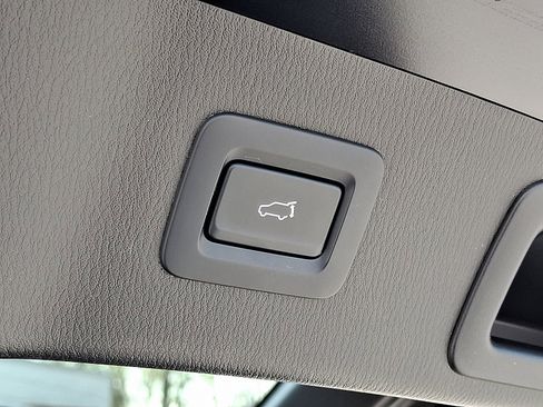 Certified 2023 MAZDA CX-5 Signature AWD/4WD image 29