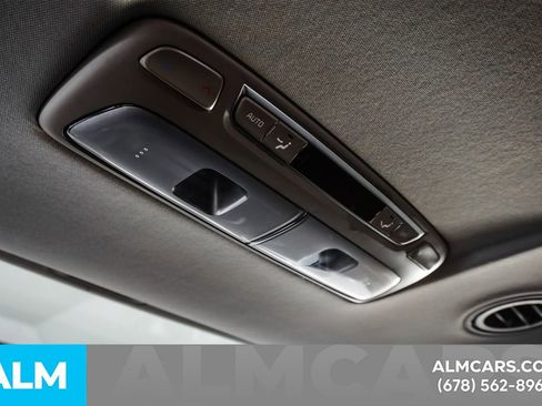 Used 2025 Kia Telluride S FWD image 55