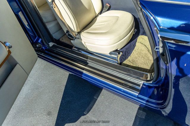 Used 2010 Rolls-Royce Phantom Drophead Coupe RWD image 61