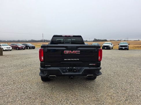 Used 2021 GMC Sierra 1500 AT4 w/ AT4 Premium Package image 4