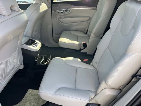 Used 2024 Volvo XC90 B6 Plus w/ Protection Package Premier image 19